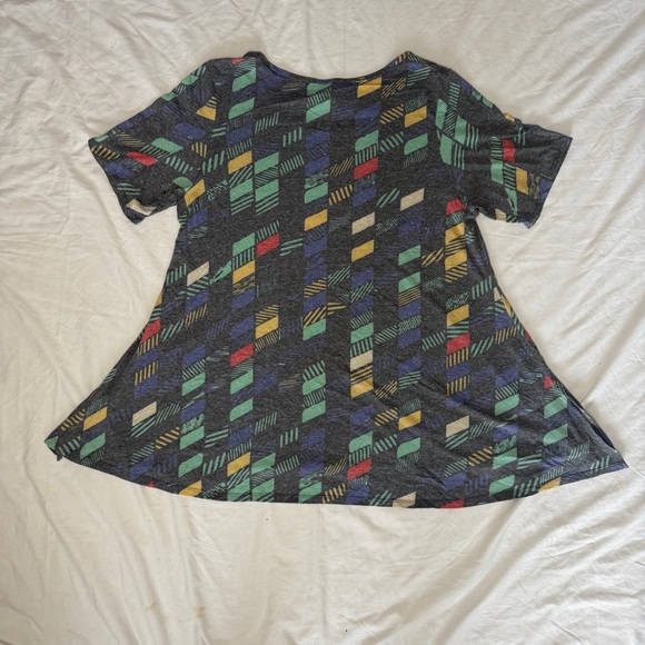 LuLaRoe Multicolor Perfect T - Picture 5 of 12